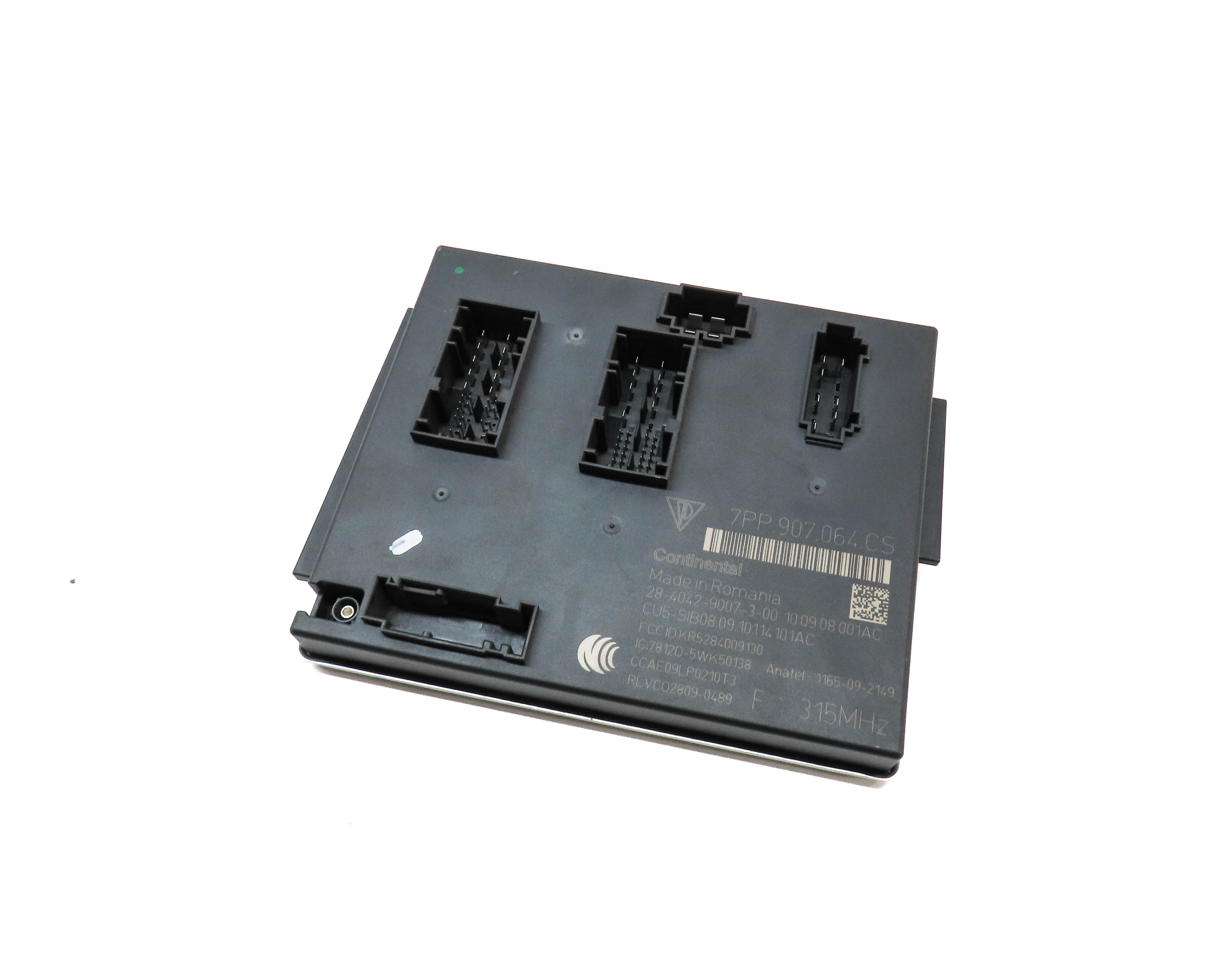 2011 PORSCHE CAYENNE (958) FRONT SECTION BODY CONTROL MODULE COMPUTER BCM — exact item pictured